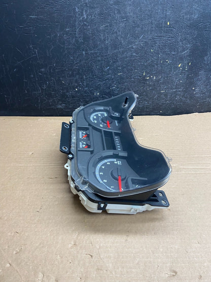 2011 2012 2013 Ford E150 E250 E350 VAN Gauge Speedometer Cluster af2478 DG1