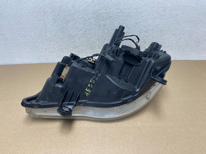 2011 to 2016 Chrysler Town and Country Right Passenger Headlight AG5822 DW7