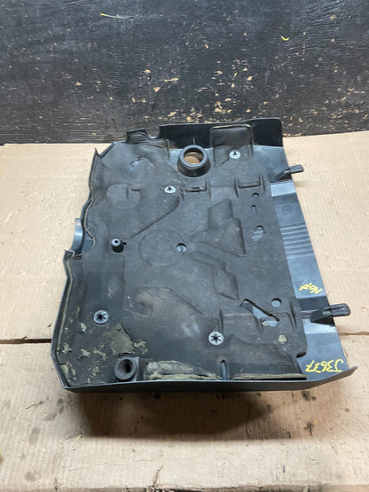 2008 to 2012 Cadillac CTS 3.6L Plastic Engine Cover Shield X7916 DG7