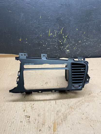 2011 2012 2013 Kia Optima Front Dash Radio Bezel Trim Air Vent Z1876 DG0