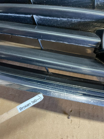 2013 to 2015 Nissan Altima Front Upper Grill Grille Sedan Oem AA2273 DG4
