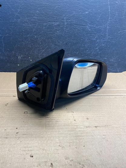2006 Scion XA Right Passenger Side Turn Signal Door View Mirror AE8109 DG10
