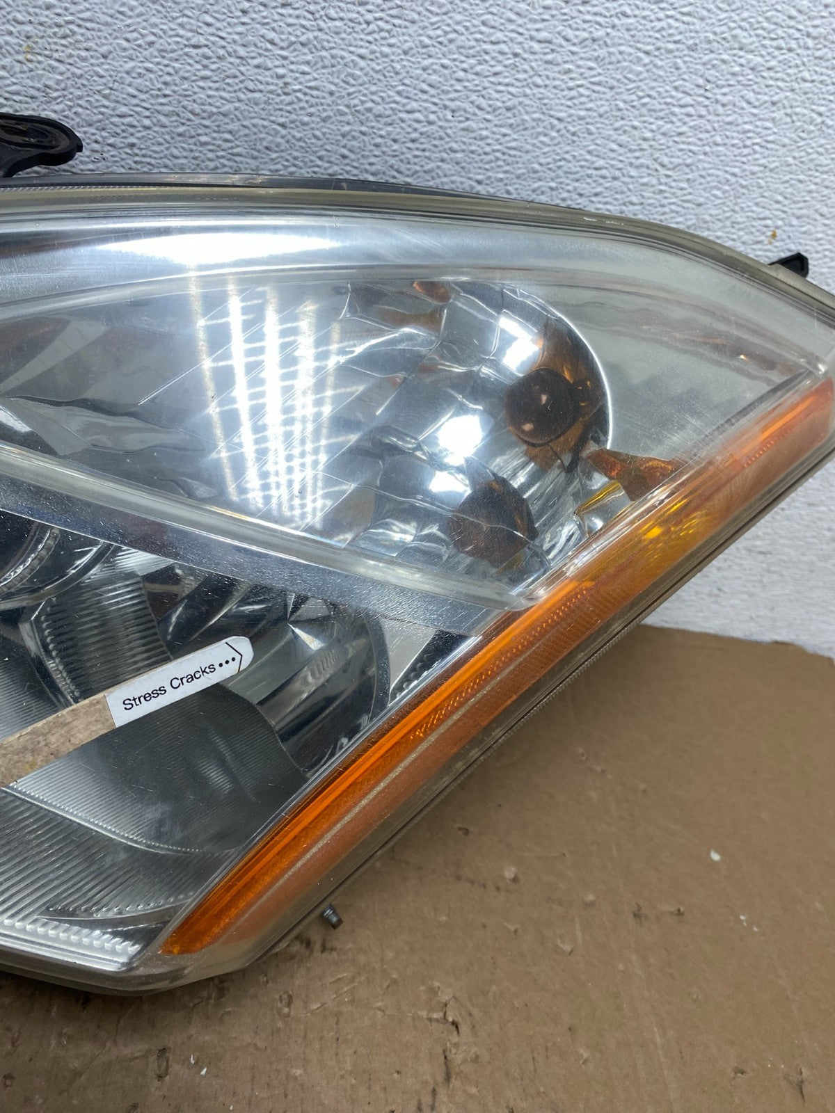 2008 to 2013 Nissan Rogue HID Xenon Headlight Left Driver Lh Side AD8171 DW3