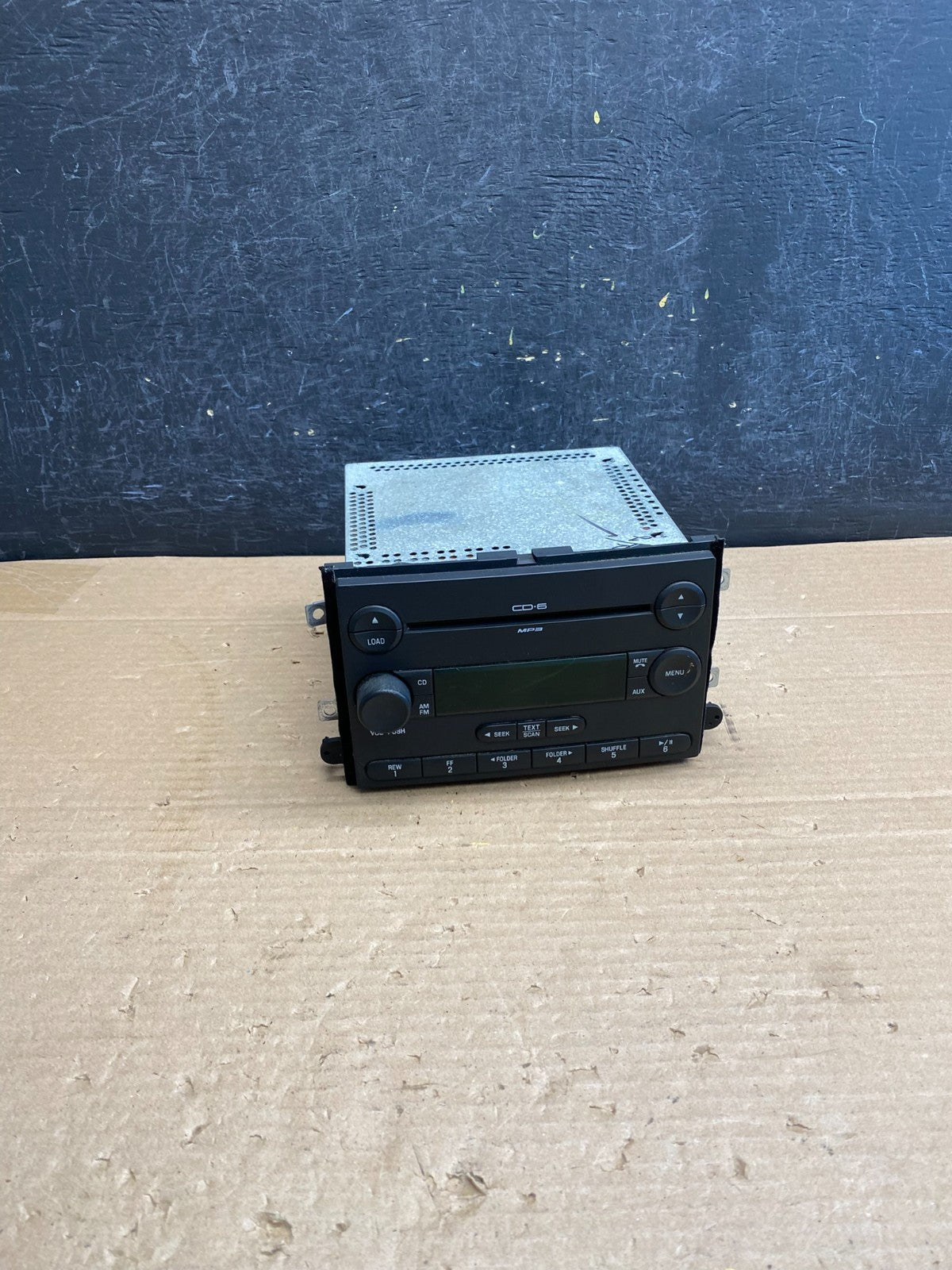 2008-2013 Ford E150 E250 E350 AM FM Radio Stereo Receiver ag6341 DG0