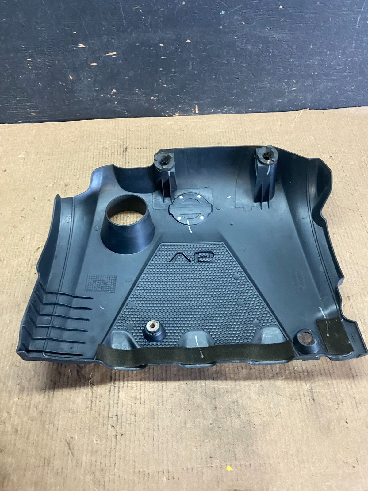 2009 to 2014 Nissan Maxima 3.5L Engine Motor Cover N9087 PS4