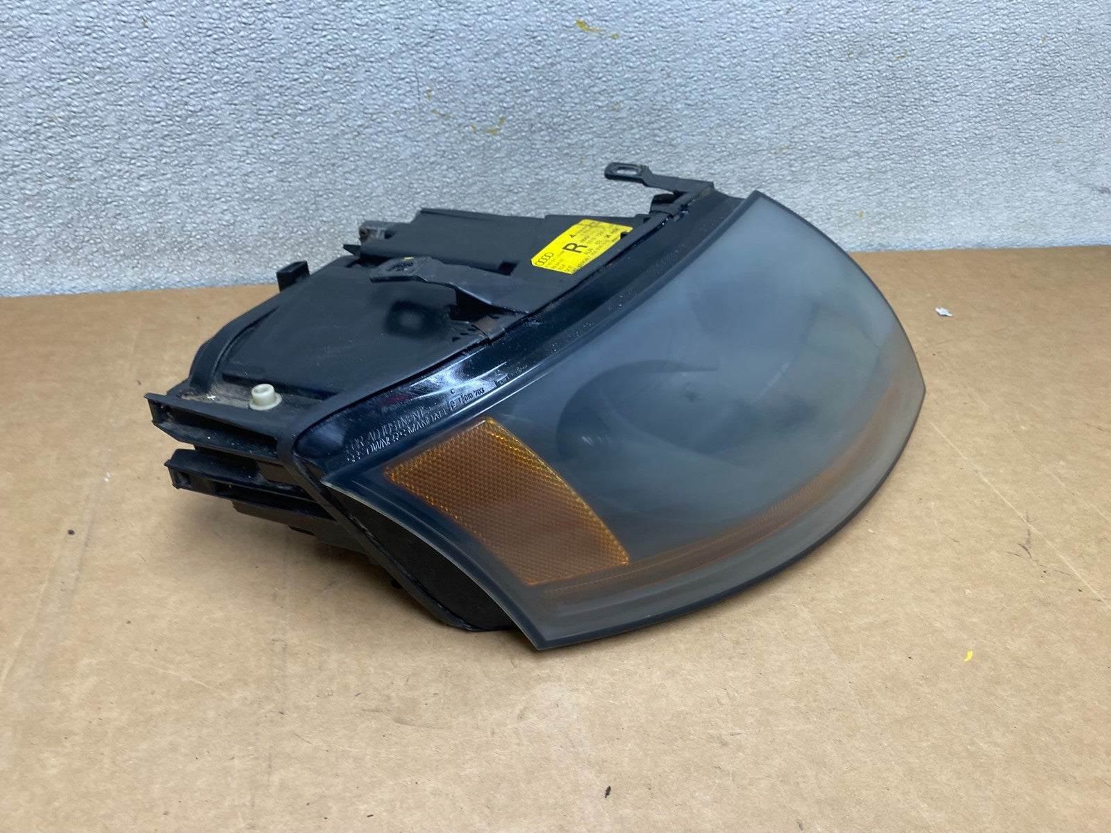 2000 to 2006 Audi TT Right Passenger RH Side Xenon HID Headlight Oem X2758 DW2
