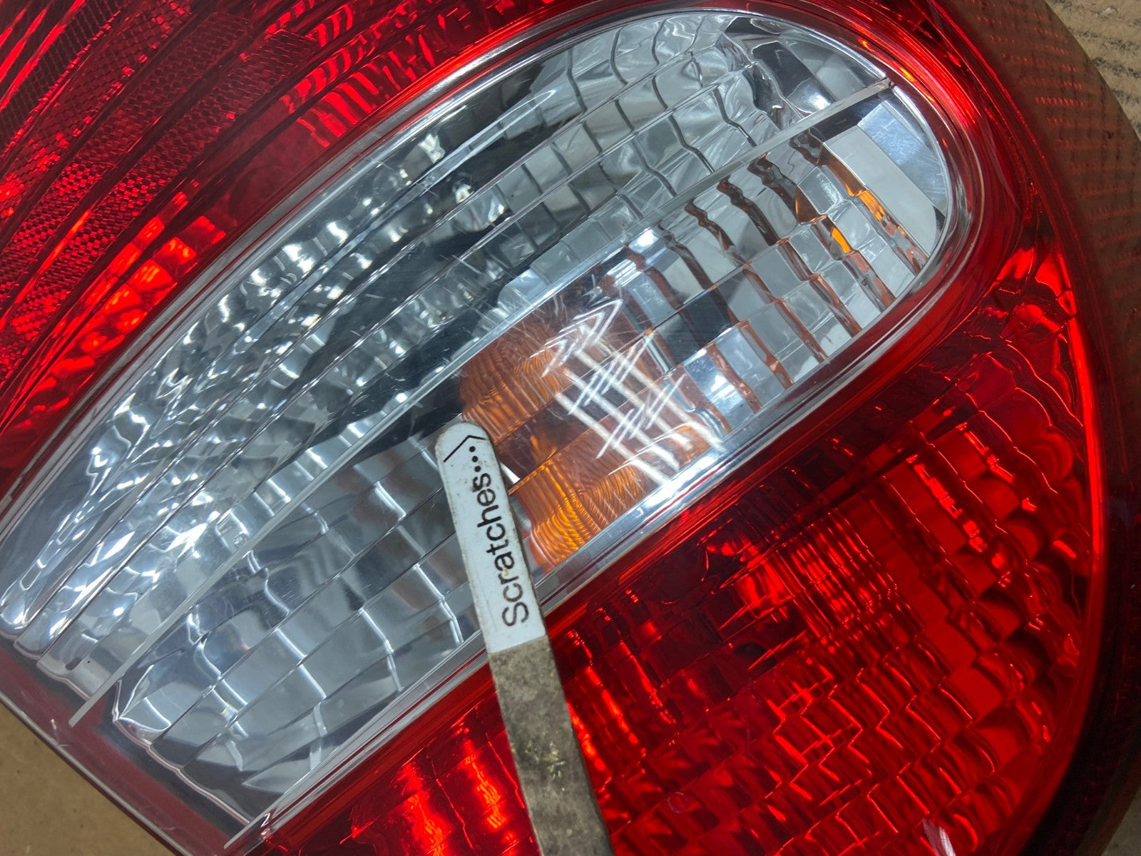 2002 2003 2004 Toyota Camry Left Driver LH Side Tail Light AE1488 LK3