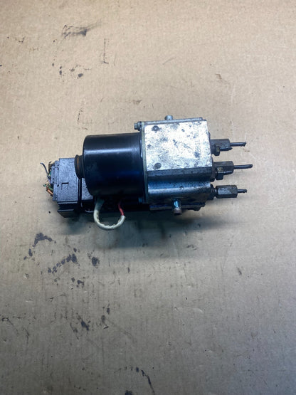 2006 2007 Ford E250 E350 Anti-Lock ABS Antilock Brake Pump AC7073 DG1