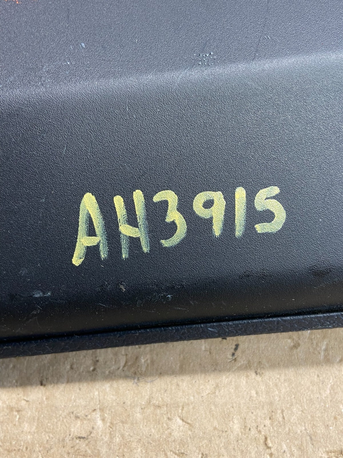 2014 to 2023 Jeep Cherokee Glove Box AH3915 PS4