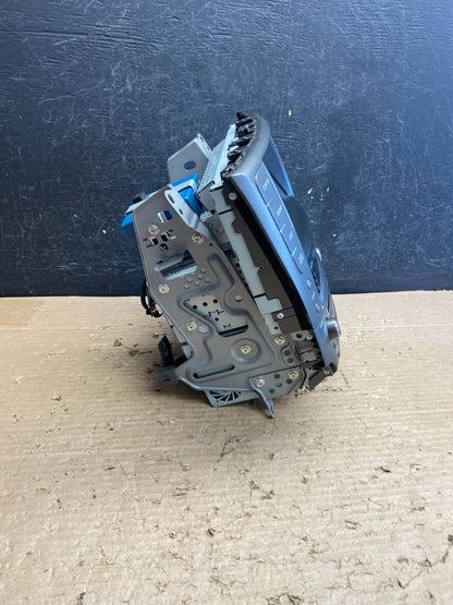 2009 to 2011 Lexus IS250 Screen Radio AM-FM CD Tuner Head Unit ag8717 DG1