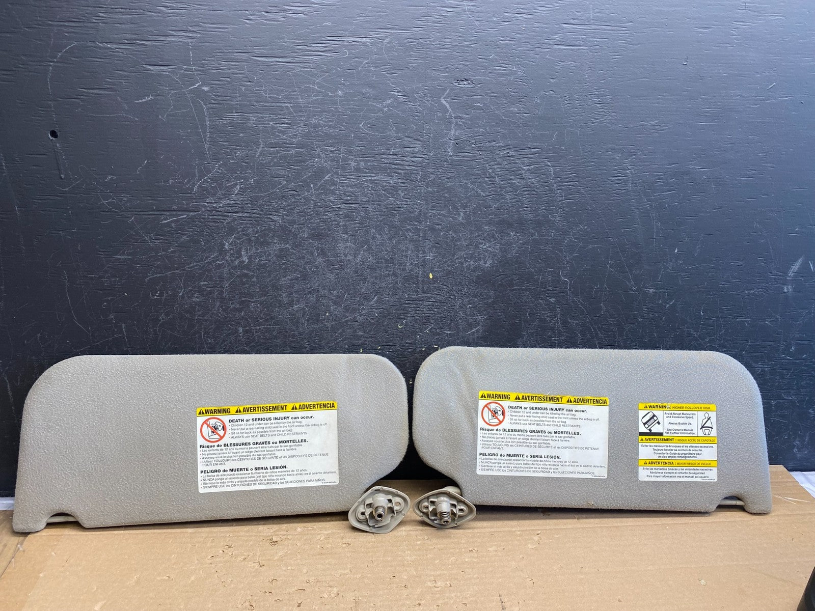 2008 to 2010 Ford F250 Left+Right Side Sun Visor Sunvisor Gray AG83880