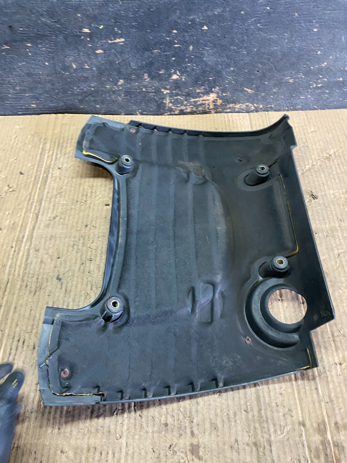 2002 to 2005 Hyundai Sonata 2.4L Engine Trim Cover Oem S8666 DG7