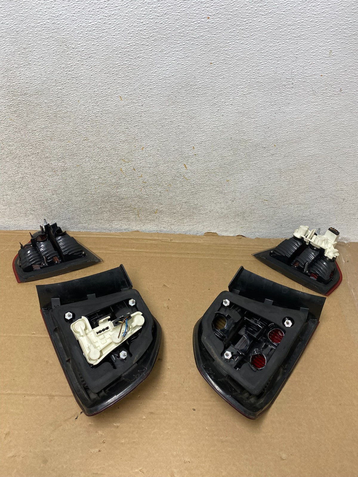 2006 2007 2008 Bmw 328i 3 Series Left+Right Side Tail Lights AH8221 DW12