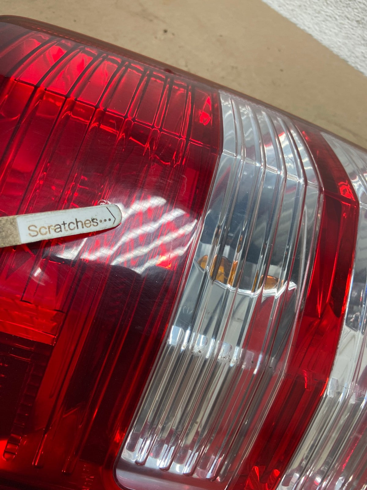 2008 to 2012 Jeep Liberty Left Driver Side Lh Tail Light AG5475 LK3