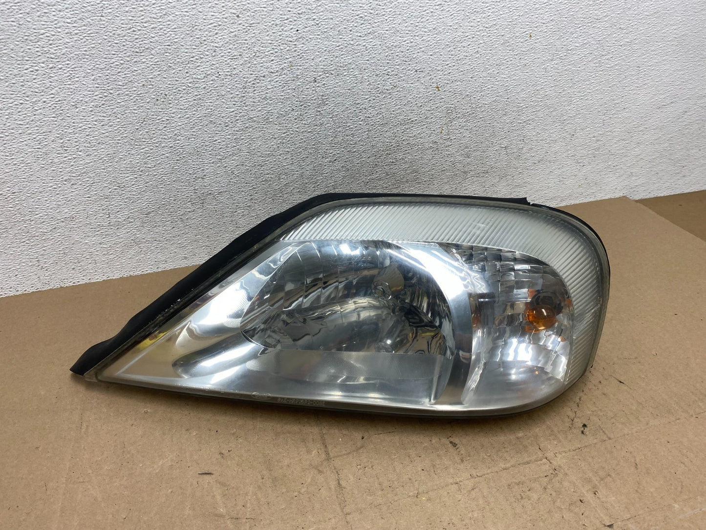 2000 to 2005 Mercury Sable Left Driver LH Side Halogen Headlight AE6756 DW0