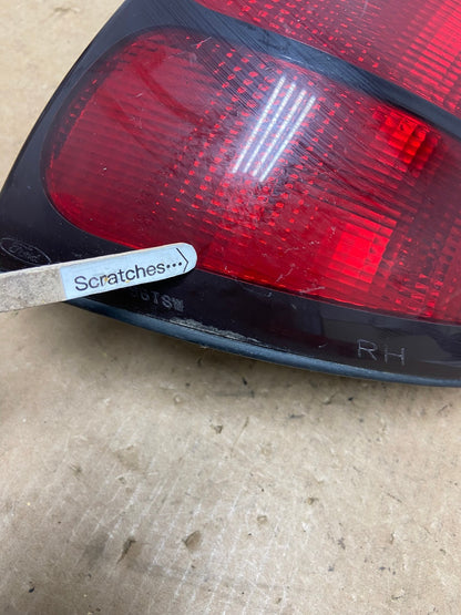 1998 - 1999 Ford Taurus Wagon Sedan Right Passenger Tail Light Oem AC3369 LK3