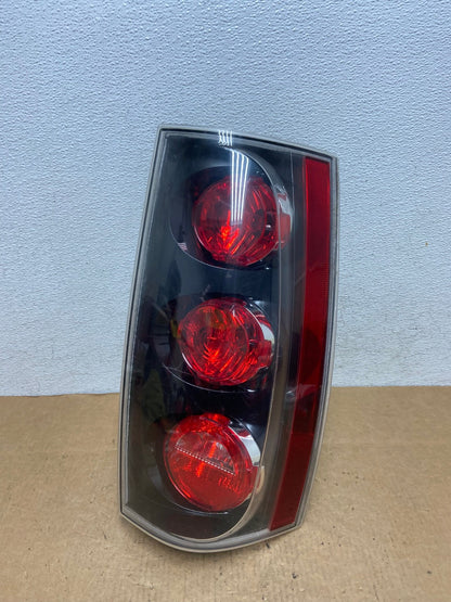 2007-2014 GMC Yukon Denali Right Passenger RH Side Tail Light AD4744 LK0