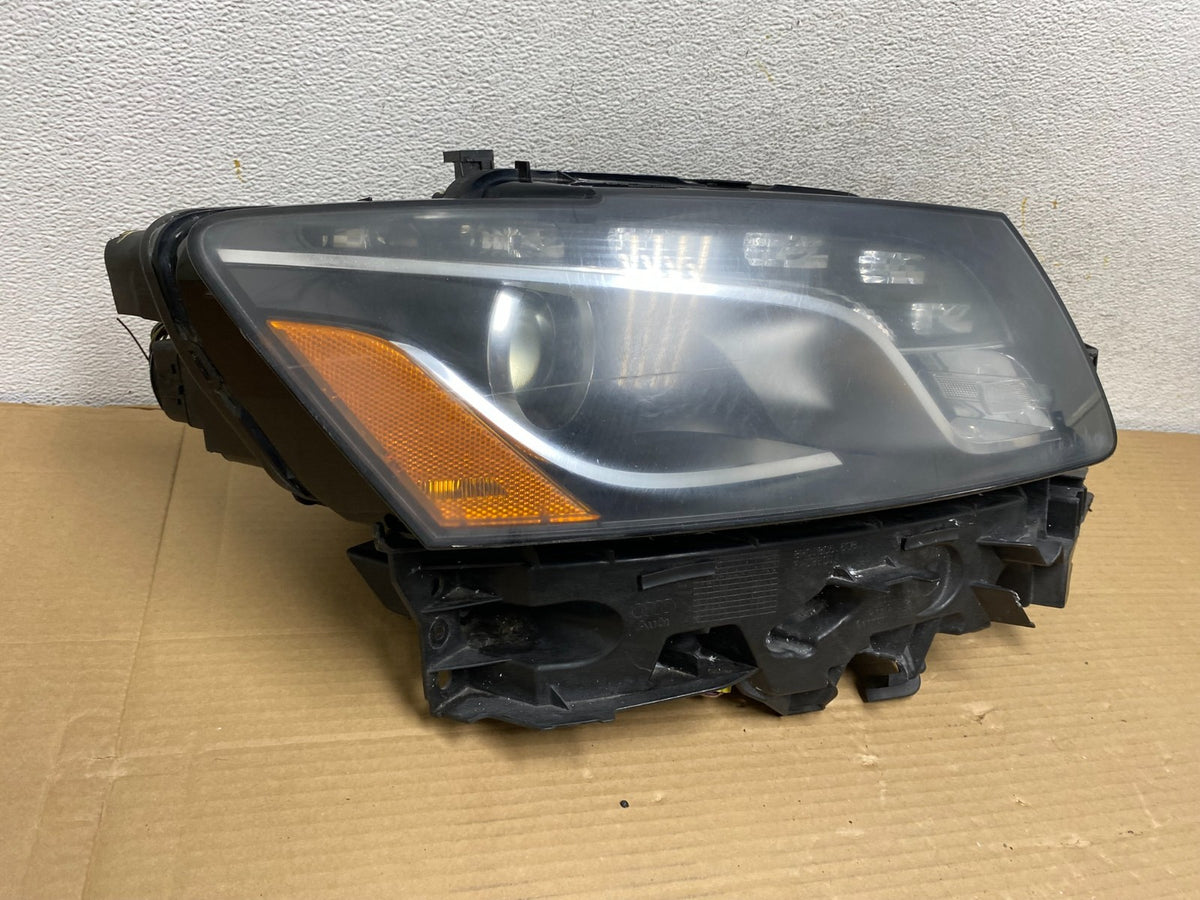 2009 to 2012 Audi Q5 Right Passenger RH Side Xenon HID Headlight AG9319 DW1