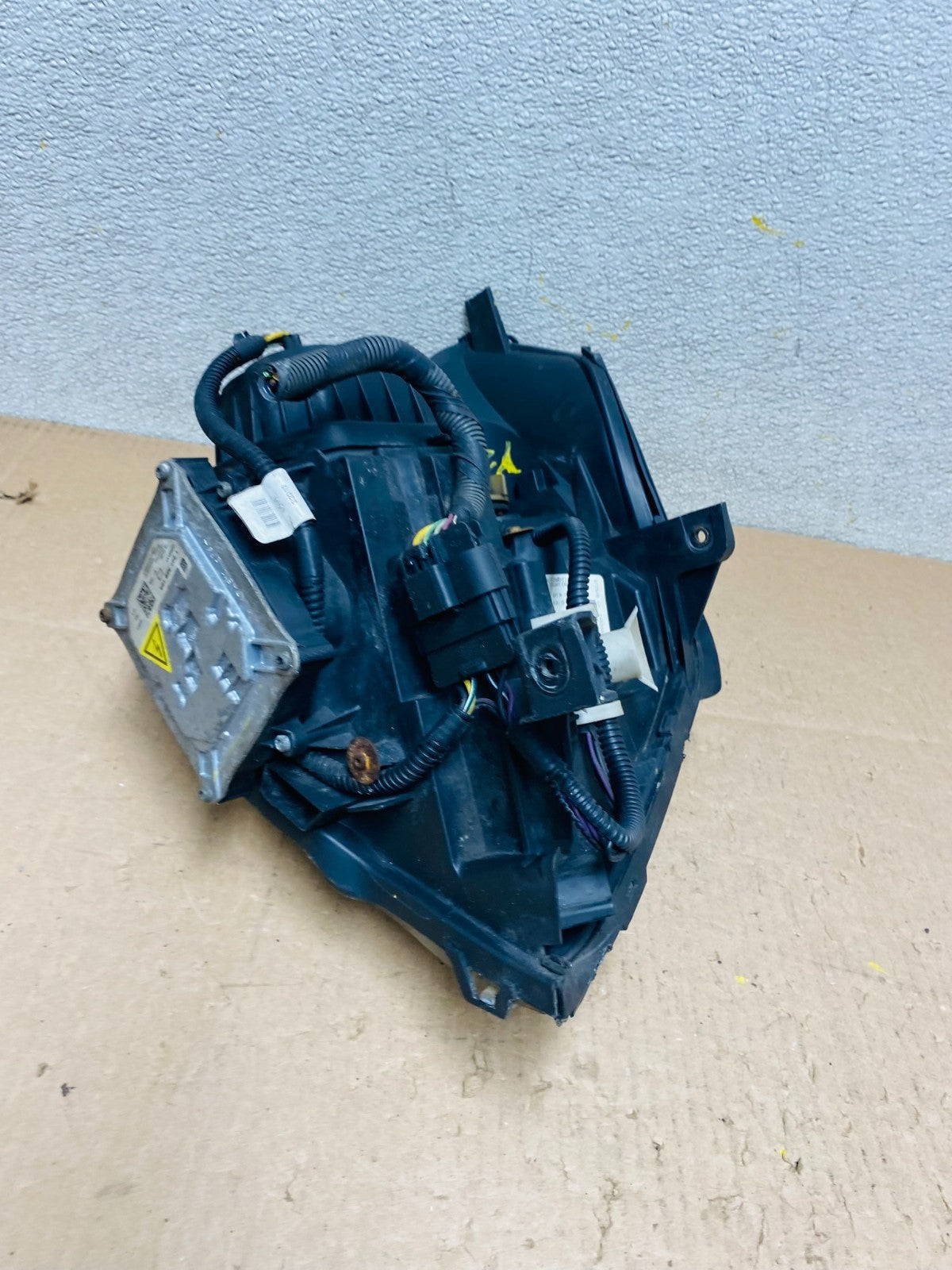 2006 to 2011 Cadillac DTS Left Driver Lh Xenon Hid Headlight Oem Y2739 DW8