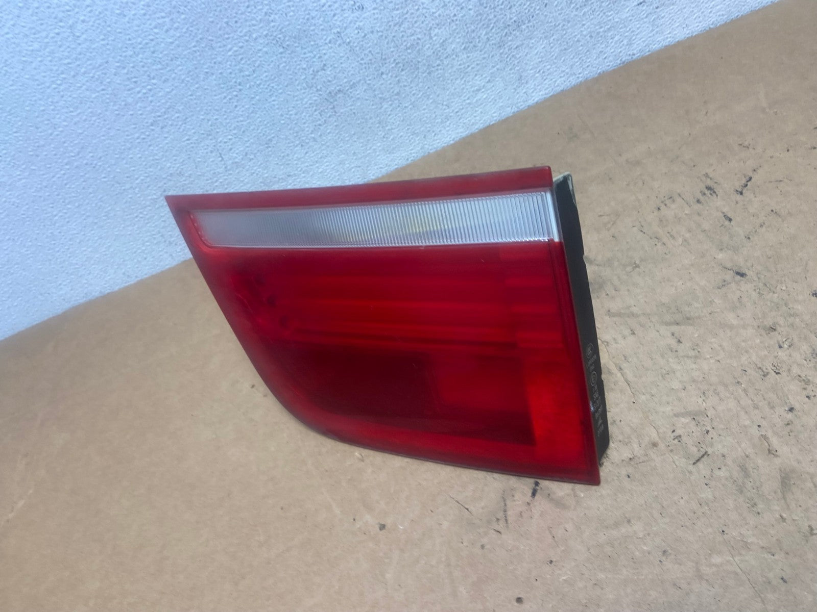2007 to 2010 Bmw X5 E70 Right Passenger Rh Side Inner Tail Light AD5199 LK1