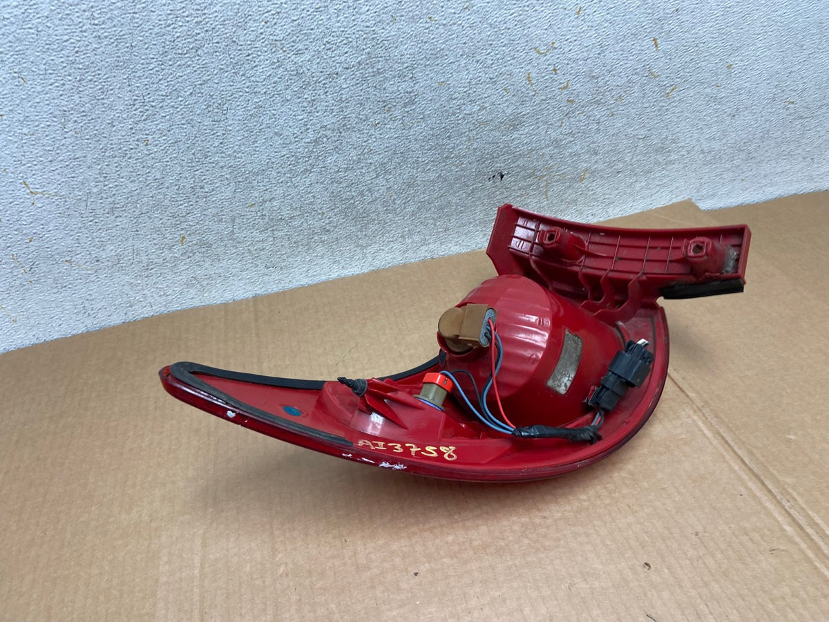 2009 2010 2011 2012 Chevrolet Traverse Right Passenger Tail Light AI3758 LK5