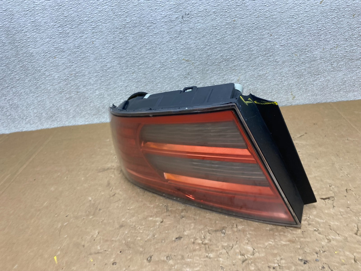 2007 - 2008 Acura TL Left Driver Lh Side Tail Light Oem V5861 DW1