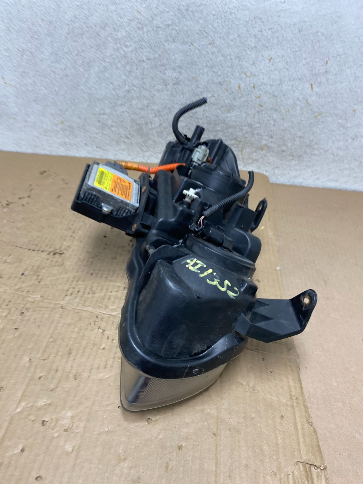 2002-2003 Nissan Maxima Left Driver LH Headlight Xenon HID AI1352 DW5