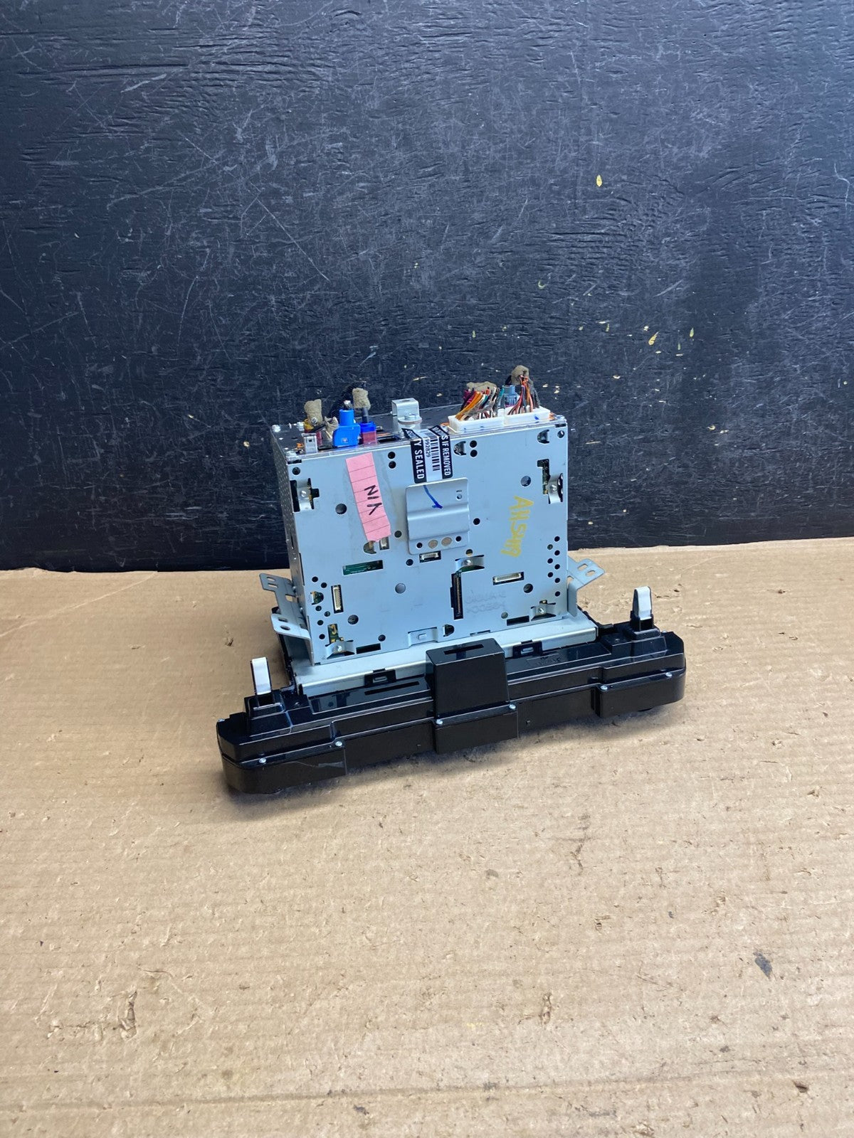 2017 to 2018 Hyundai Elantra Radio Clock Digital Player FM/AM AH5419 DG4