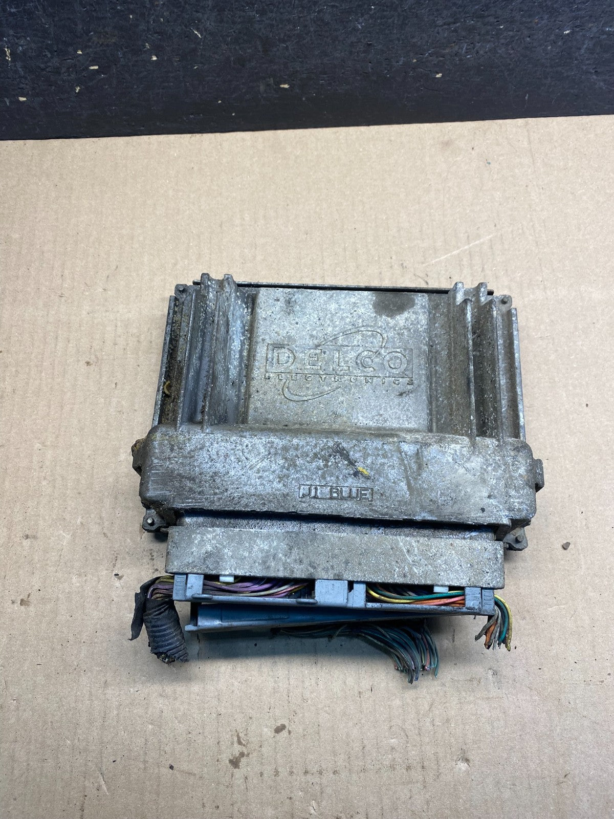 1999 2000 Chevrolet Silverado Engine Control Module ECM ECU 09354896 AH1690 DG1