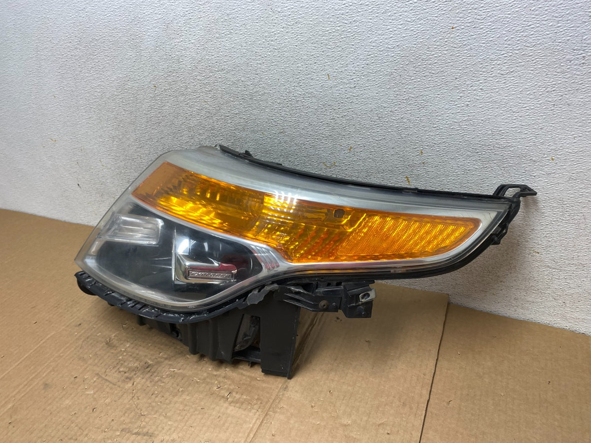 2011 to 2015 Ford Explorer Left Driver LH Halogen Headlight AI4705 DW1