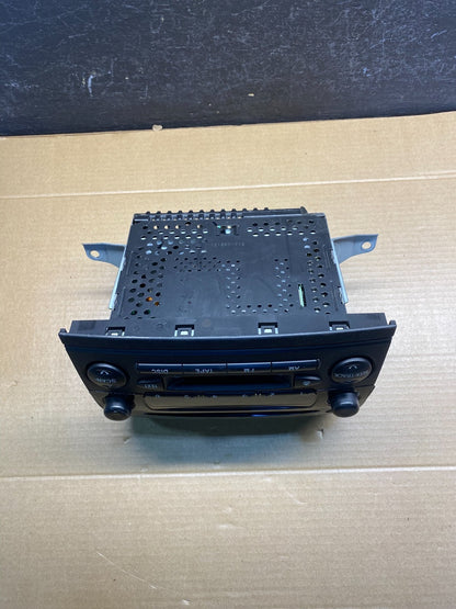 2004 to 2010 Toyota Sienna AM FM CD WMA Mp3 Radio Receiver AD6596 DG4
