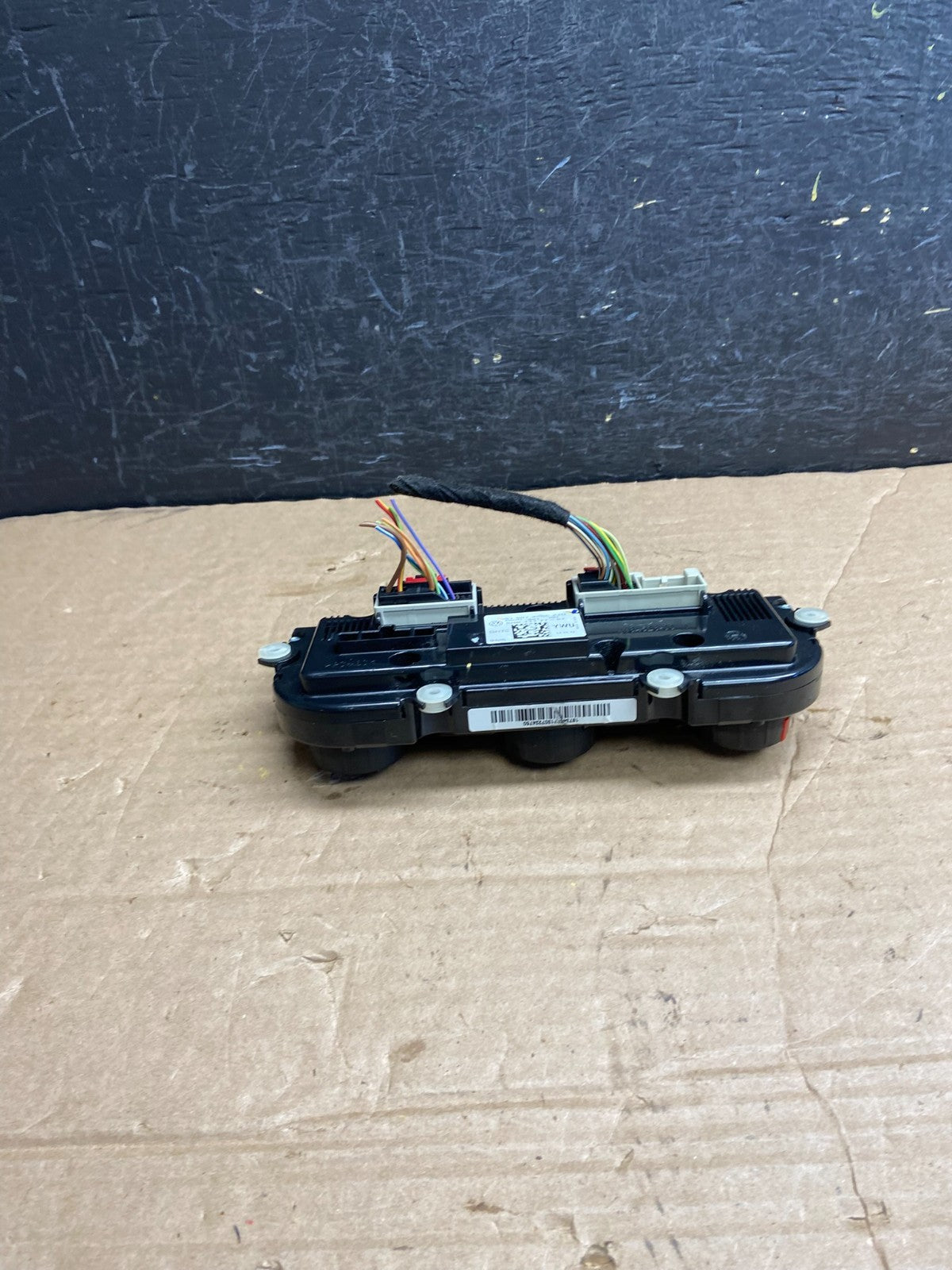 2012 - 2015 Volkswagen Passat Center Climate Control Panel AC Heater AF2007 DW3