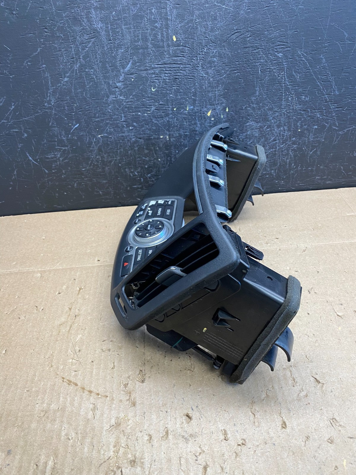 2008 to 2012 Infiniti G35 G37 Radio Player Climate Control Panel Bezel AC6787 DG2