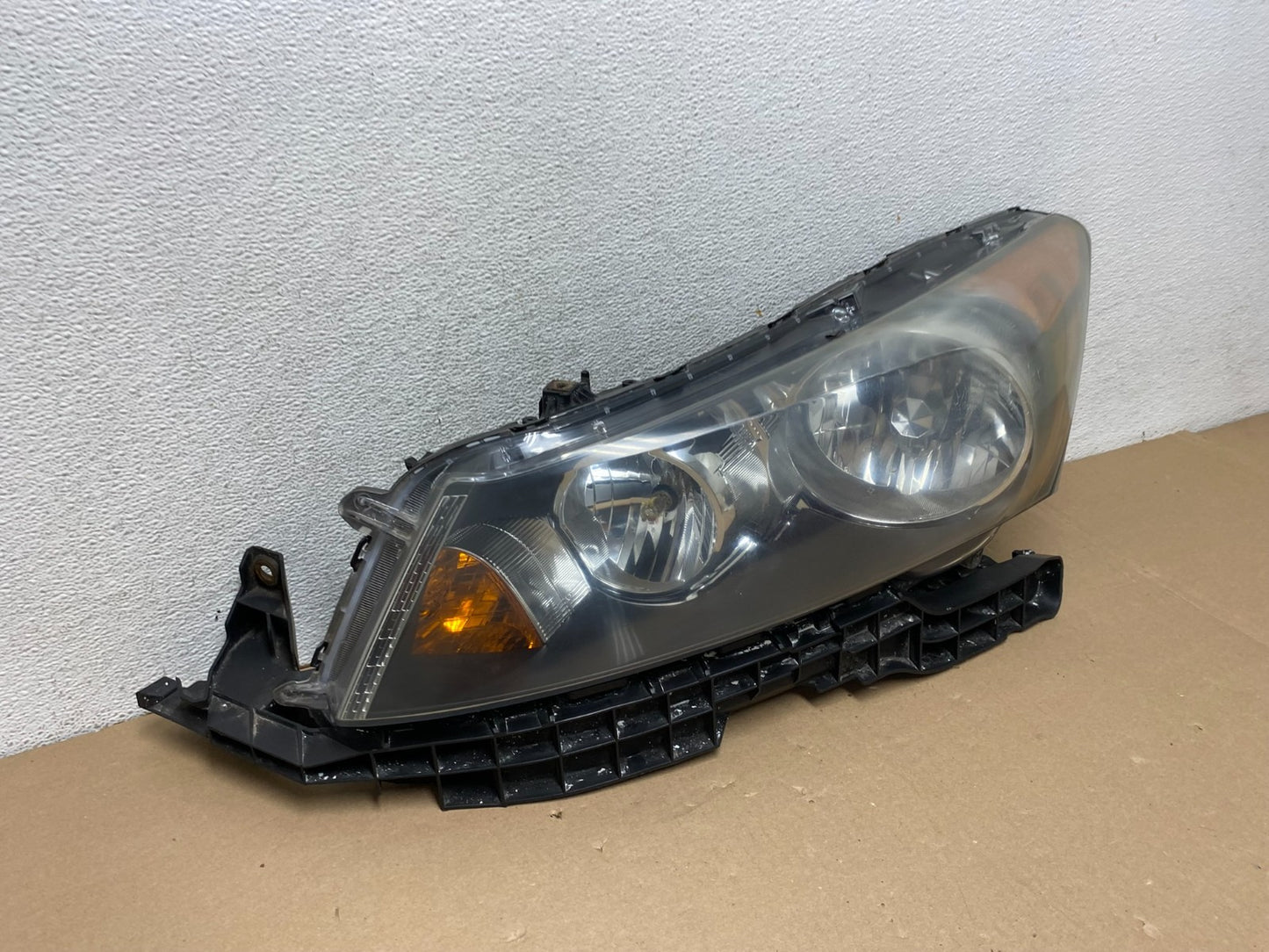 2008 to 2012 Honda Accord Sedan Headlight Left Driver Lh Side AG3320 DW2