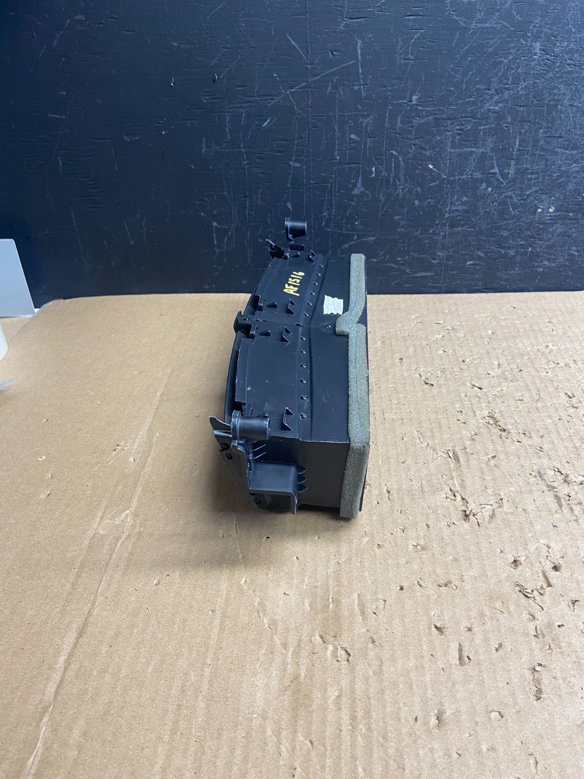 2011 to 2014 Ford Edge Center Dash Radio Panel Air Vent AF1516 DG2
