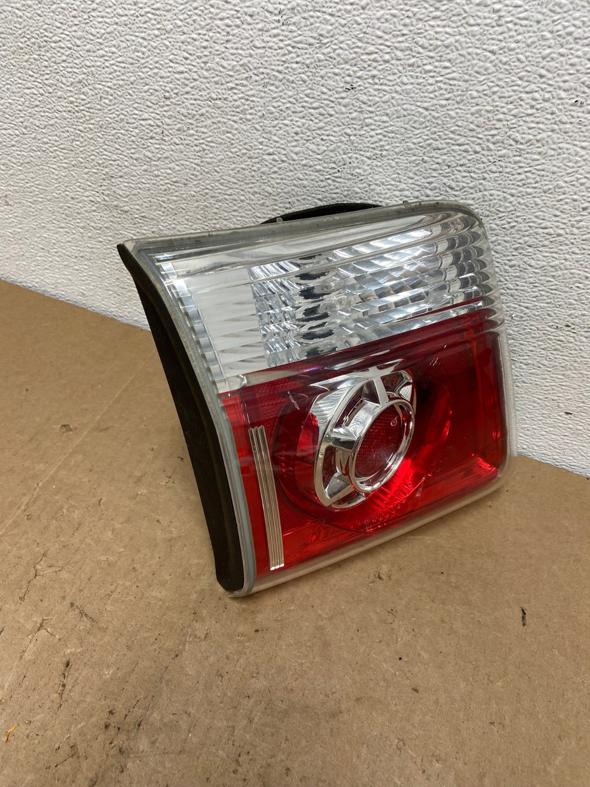 2007 to 2012 GMC Acadia Left Driver Lh Side Tail Light Inner AC5844 LK2