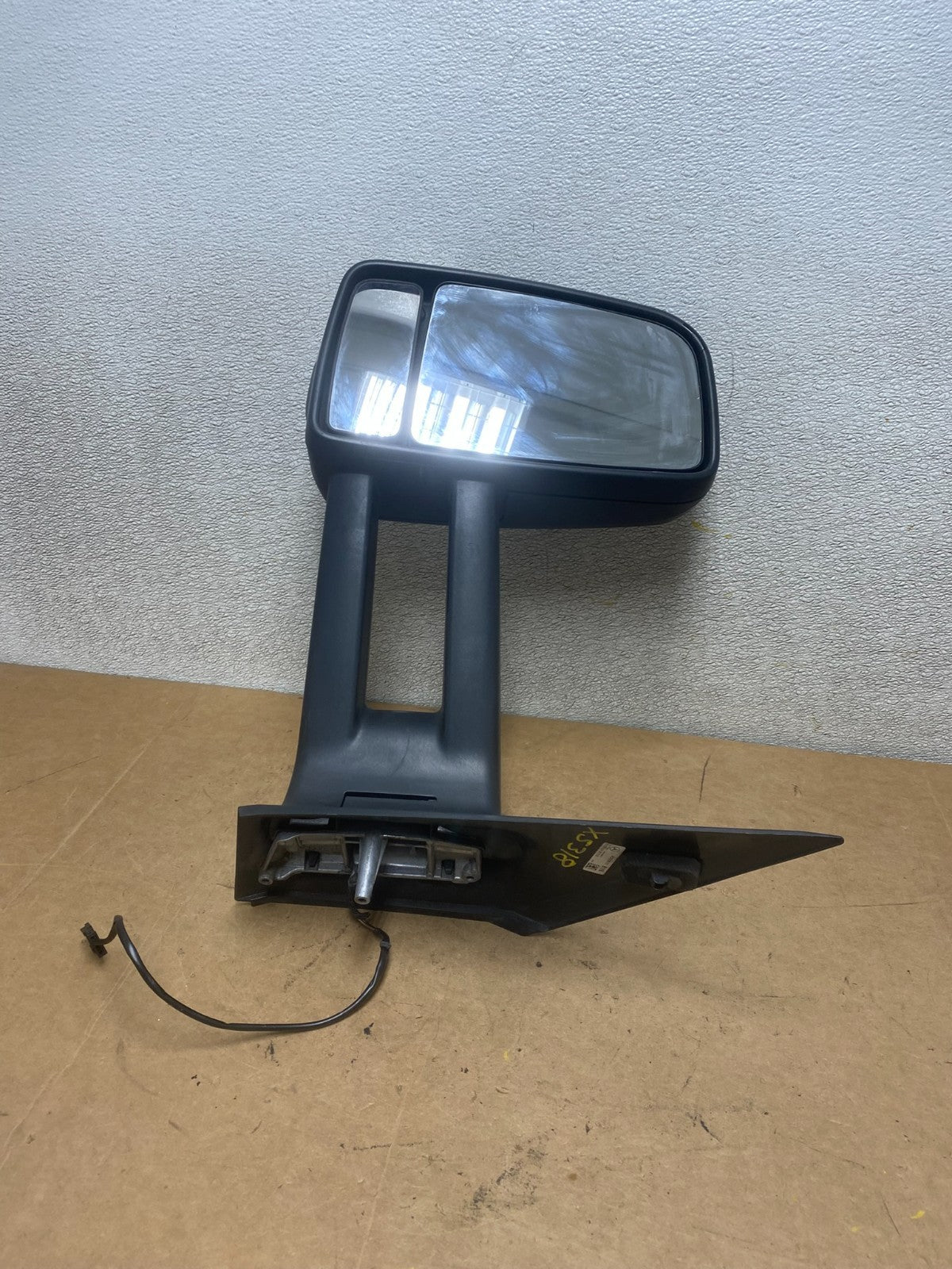 2007 to 2018 Mercedes-Benz Sprinter Left Driver Side View Door Mirror X5318 MS2