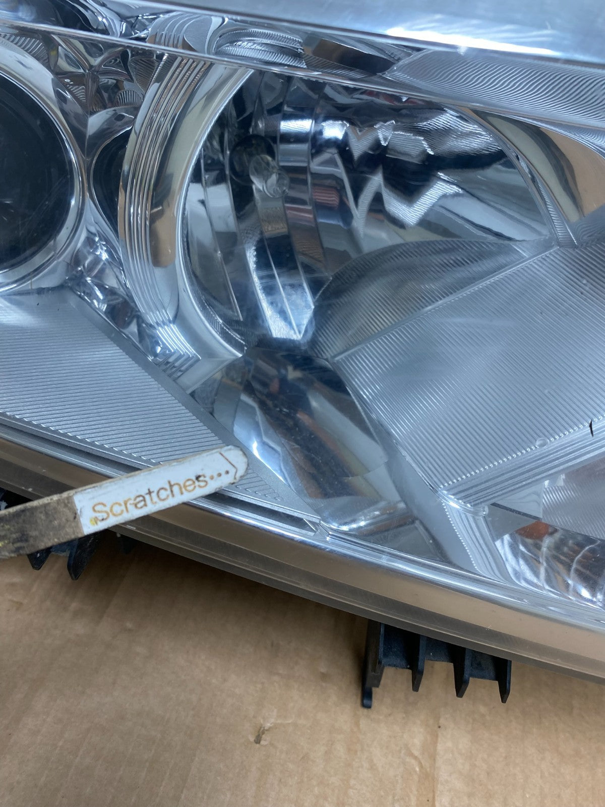 2012 to 2017 Nissan Quest Right Passenger RH Headlight Halogen AI5670 DW3