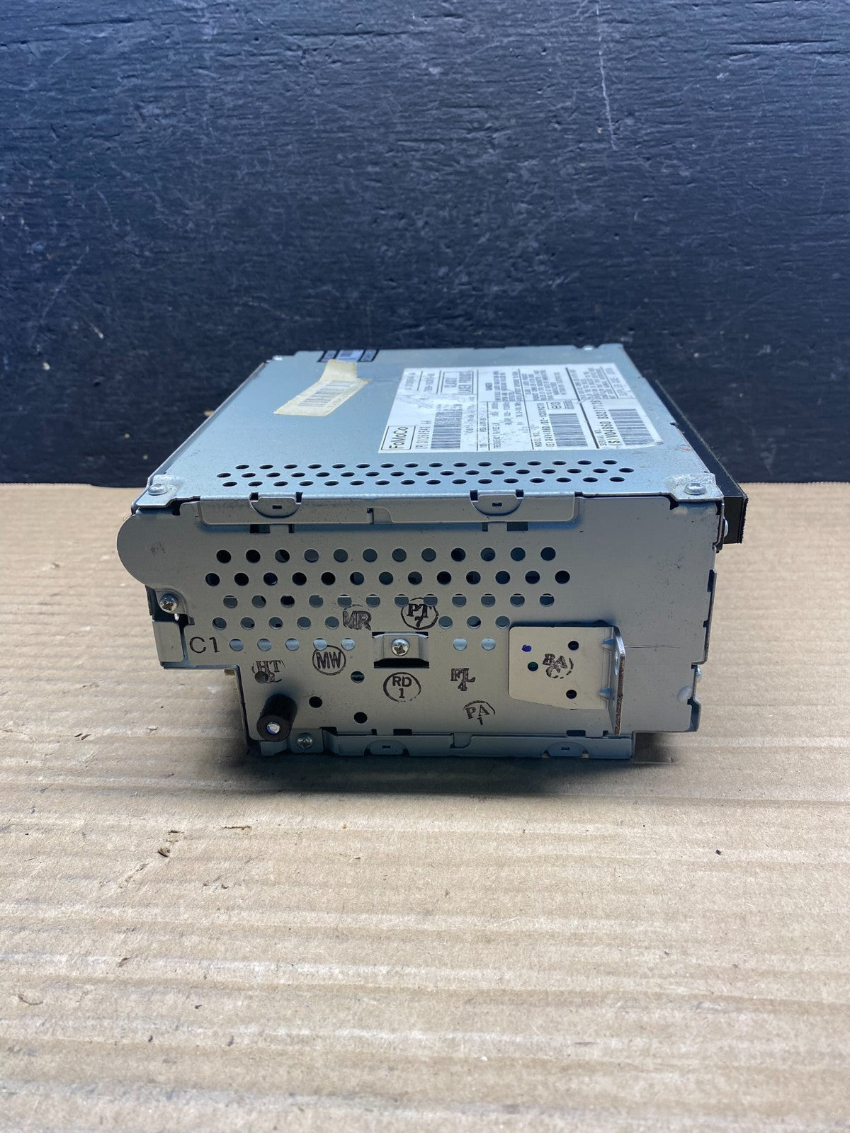 08-10 VOLVO 70 07-09 80 SERIES RADIO AM-FM STEREO MP3 PLAYER 31260541 AF3897 PS2