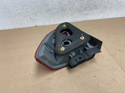 2001 2002 Honda Civic Sedan Right Passenger Rh Side Tail Light AG4567 LK6