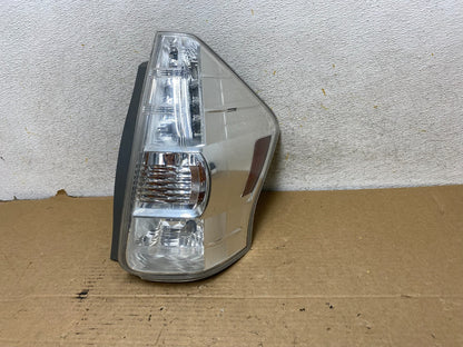 2012 2013 2014 Toyota Prius V LED Right Passenger RH Tail Light AH8119 DW0