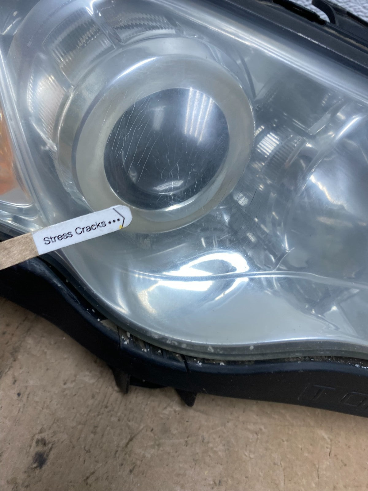2008-2009 Subaru Legacy Right Passenger Rh Side Headlight Halogen AC7248 DW4