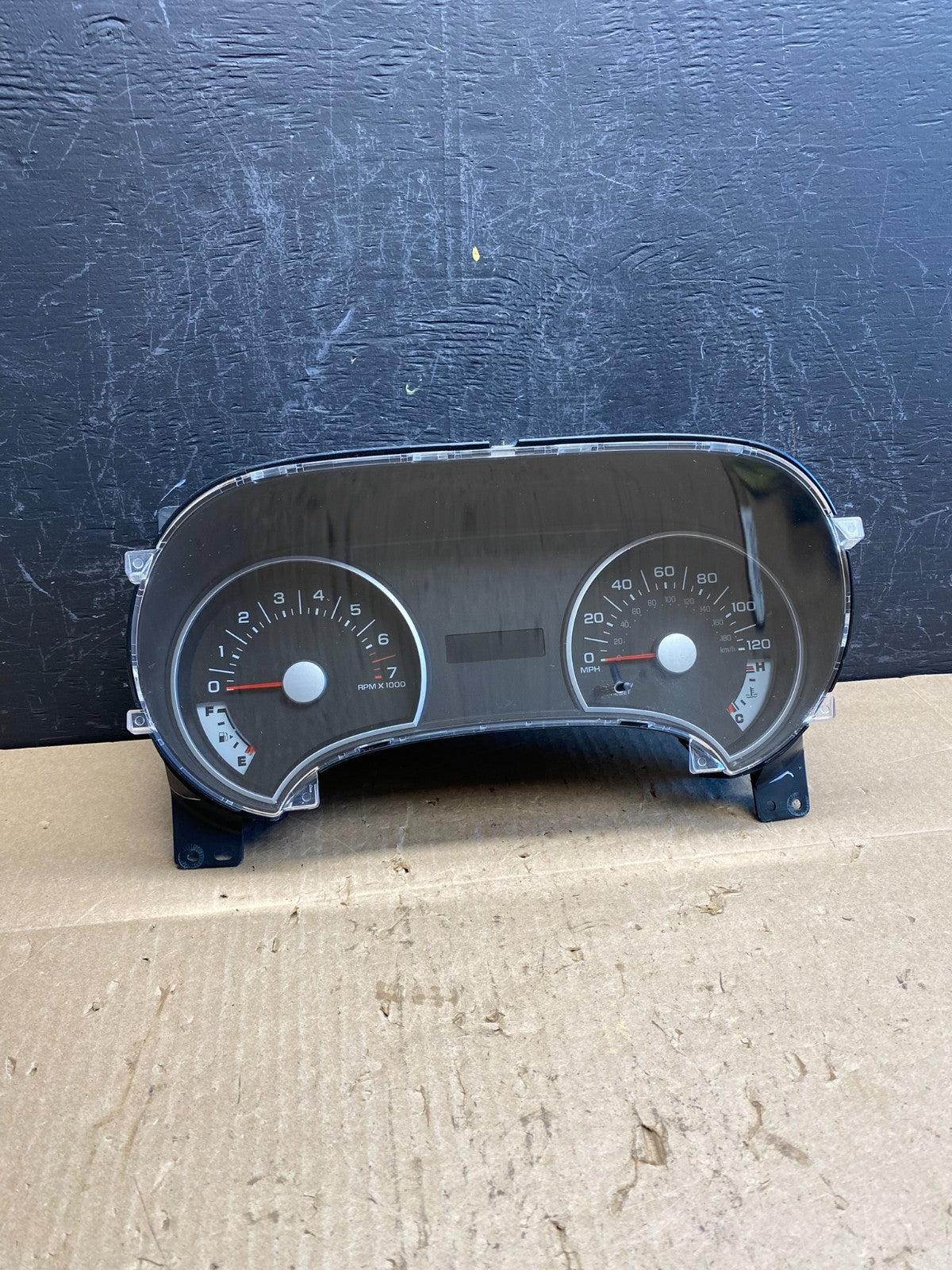 2008 Ford Explorer Speedometer Cluster Gauge AC9059 DW0