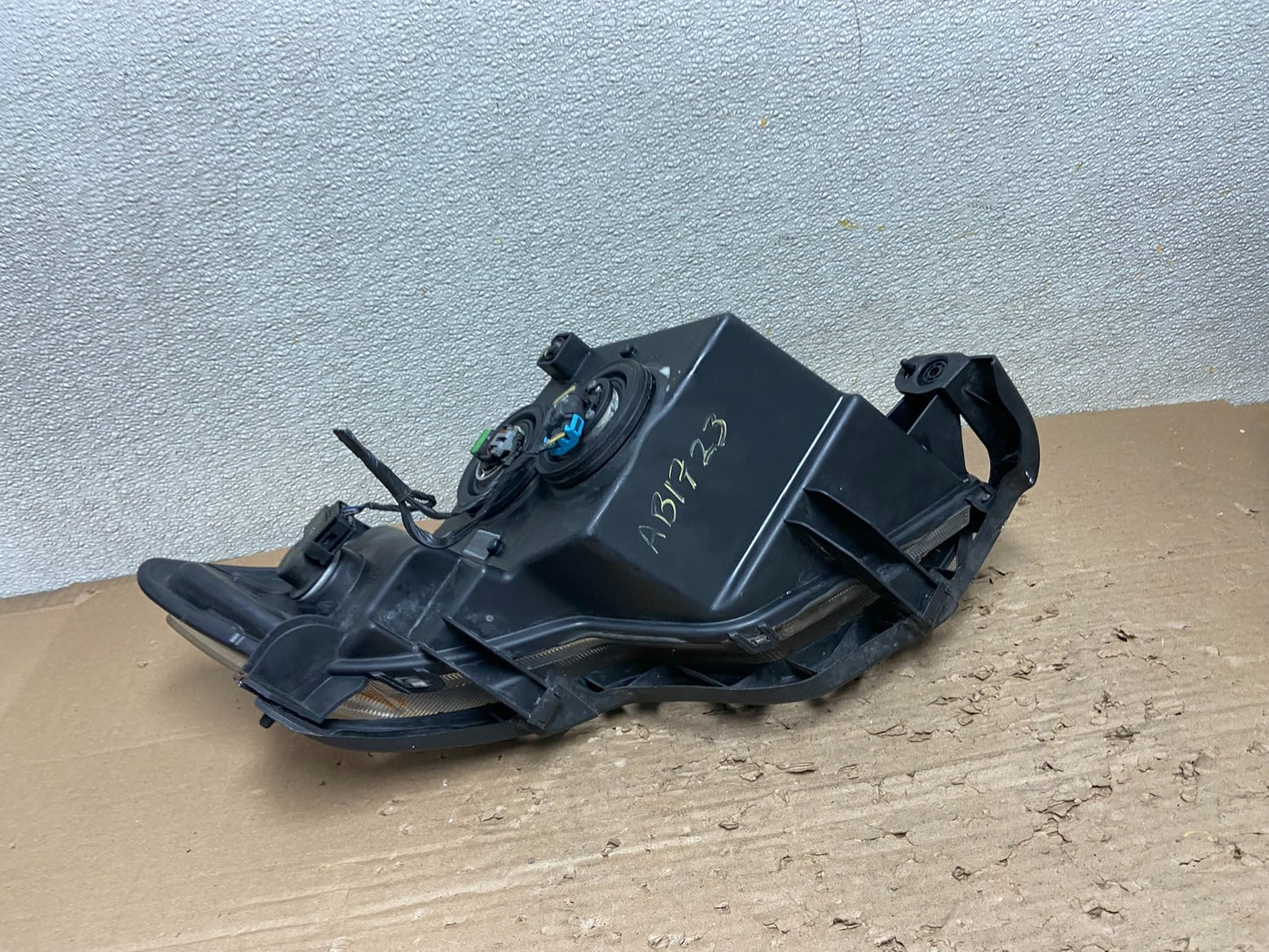 2007 2008 2009 2010 Ford Edge Headlight Left Driver Halogen Oem AB1723 DW7