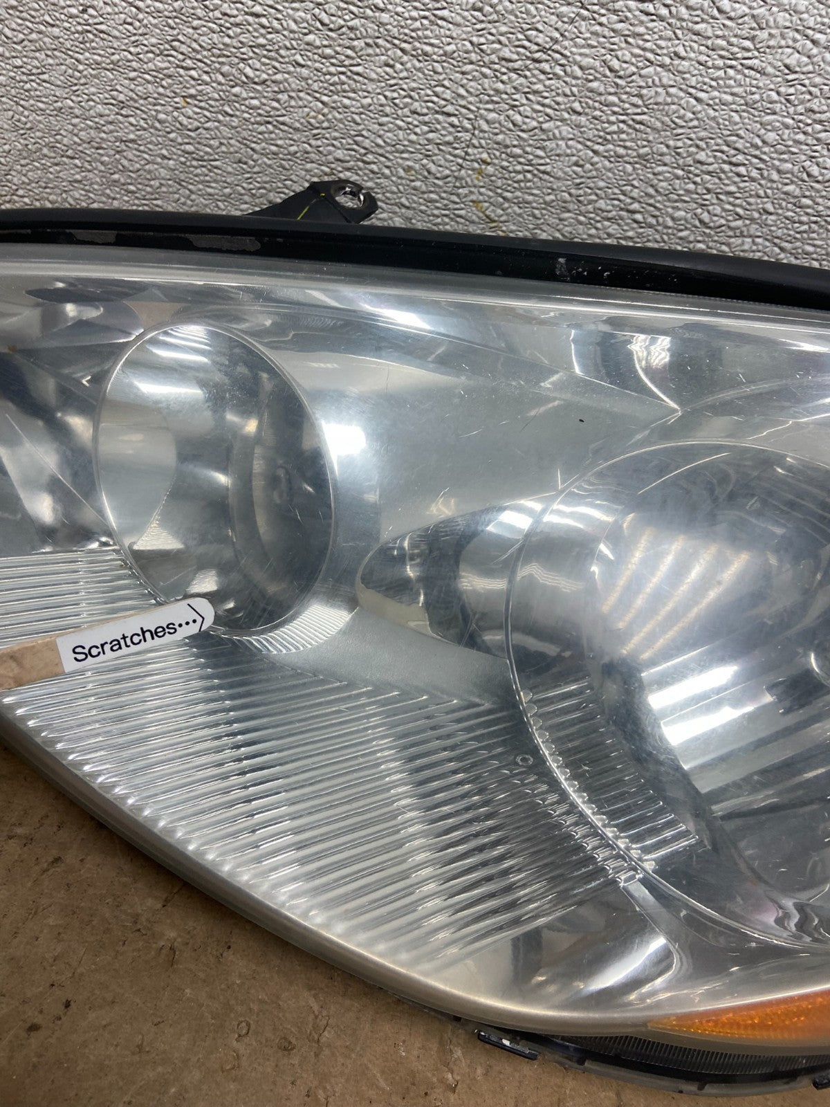 2006 to 2010 Toyota Sienna Left Driver Lh Side Headlight Halogen Y5628 DW3