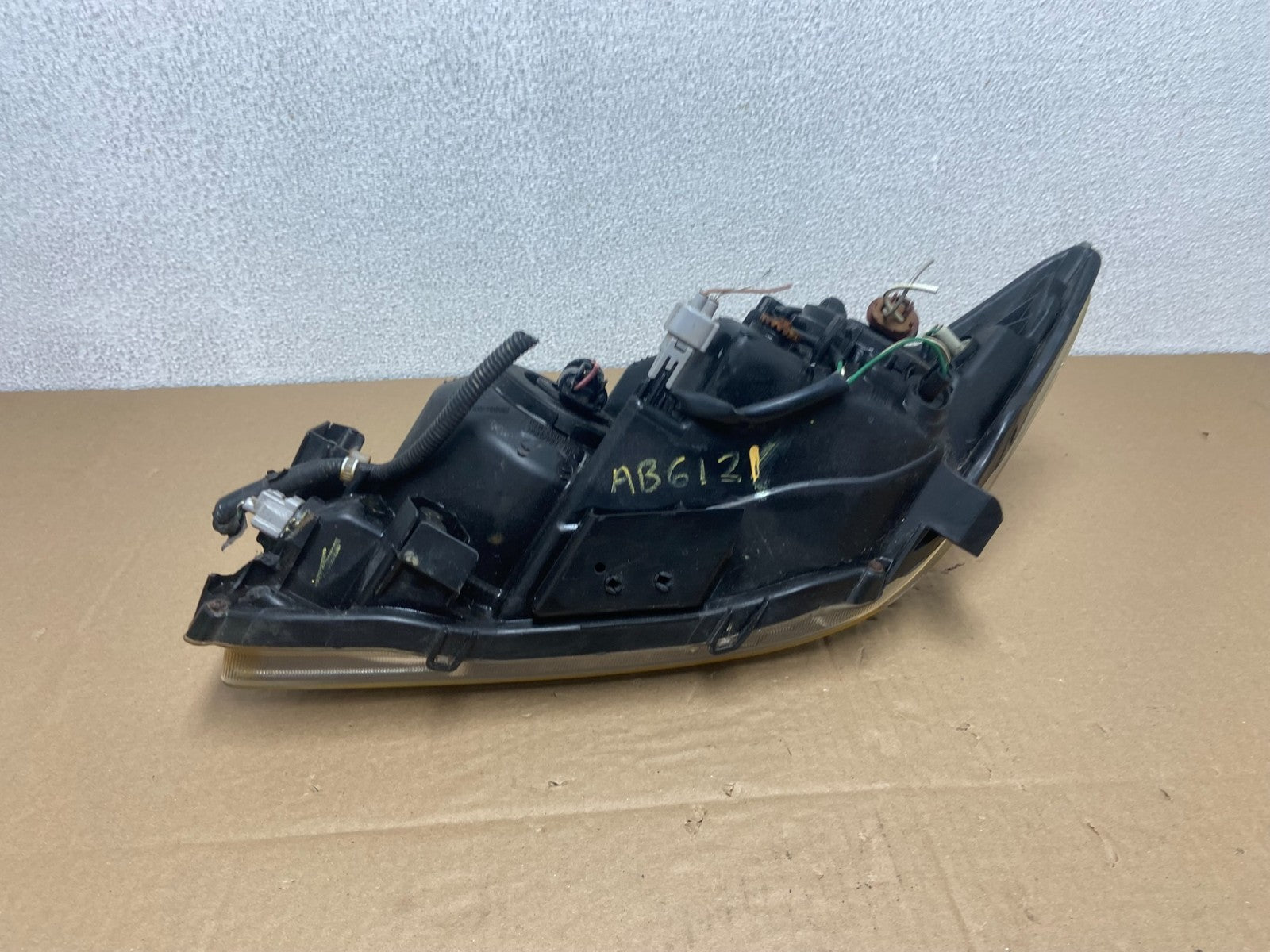 2005 2006 2007 Scion Tc Right Passenger RH Side Halogen Headlight Oem AB6121 DW9