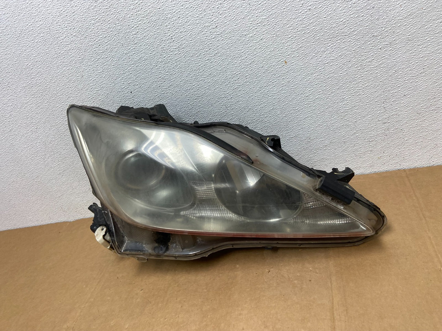 2006 - 2010 Lexus IS250 Right Passenger RH Side Halogen Headlight AC8378 DG1