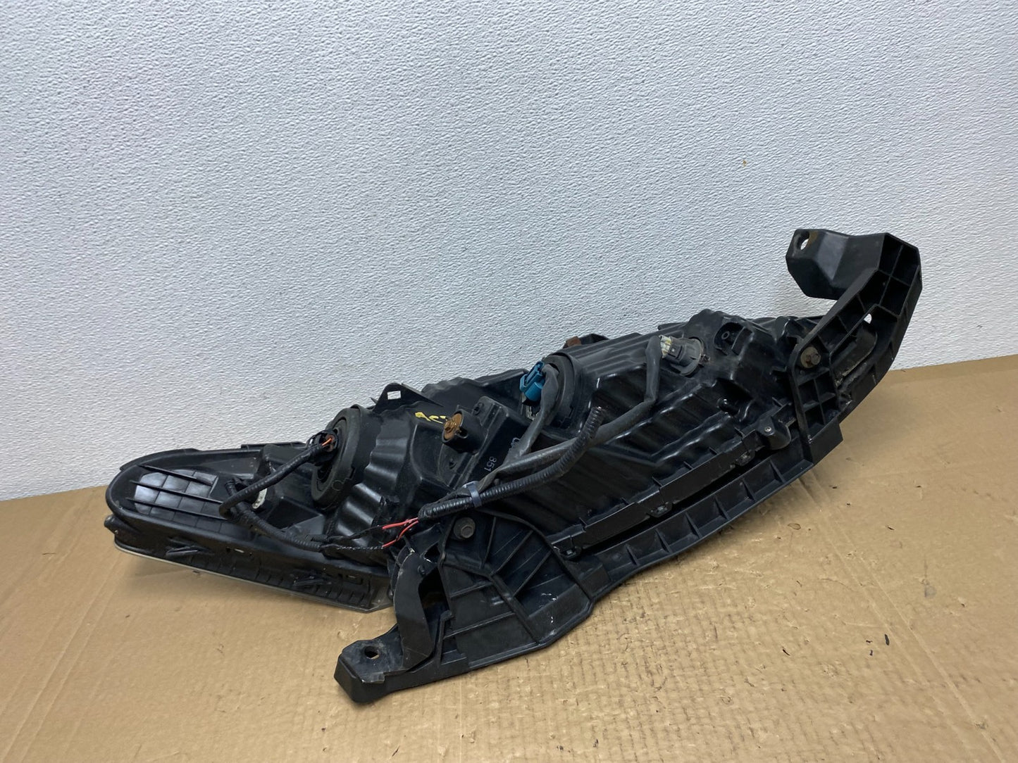 2008 to 2012 Honda Accord Coupe Left Driver LH Side Headlight OEM AC3874 DW7