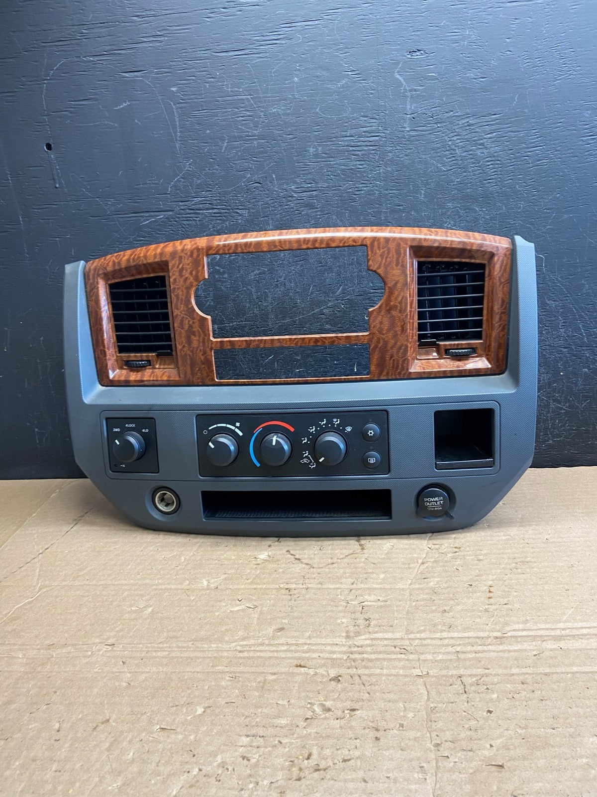 2006 to 2008 Dodge Ram Radio Climate Control A/C Heat Dash Bezel Trim AF2087 DW0