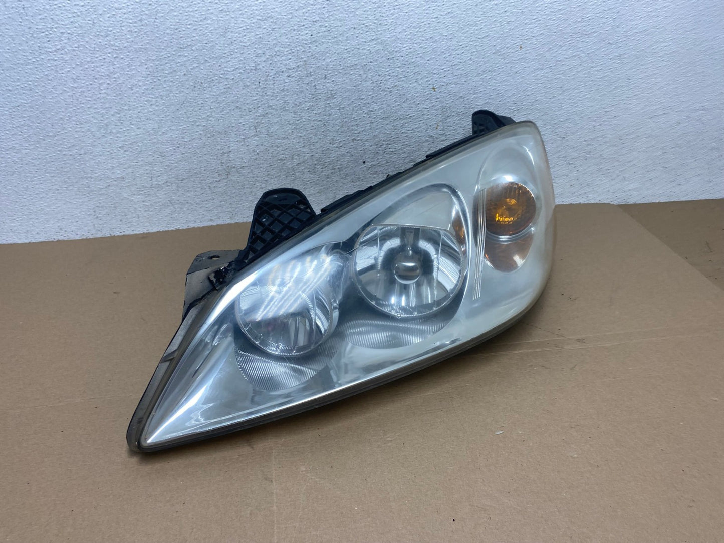 2005 to 2009 Pontiac G6 Headlight Left Driver LH Side Halogen AF4333 LK2